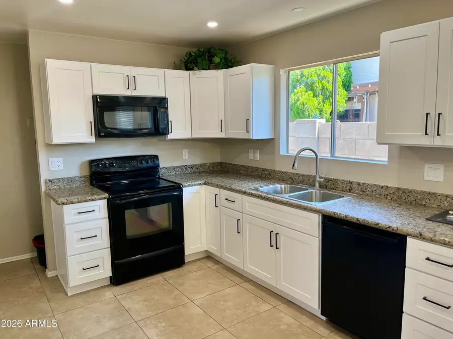 19658 N 48th Avenue, Glendale, AZ 85308 - #2