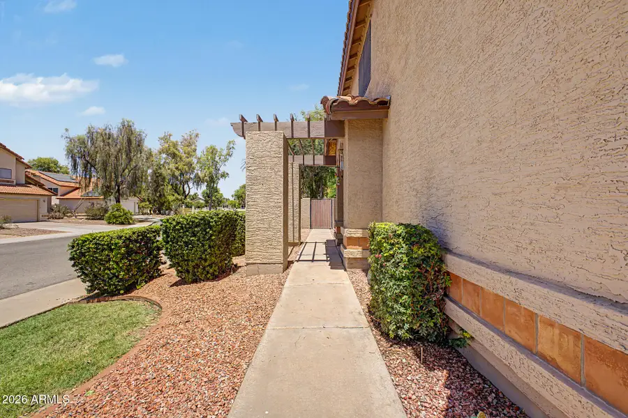 5528 W Harrison Court, Chandler, AZ 85226 - #3