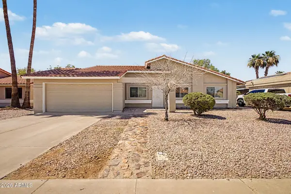 2224 W Manor Street, Chandler, AZ 85224