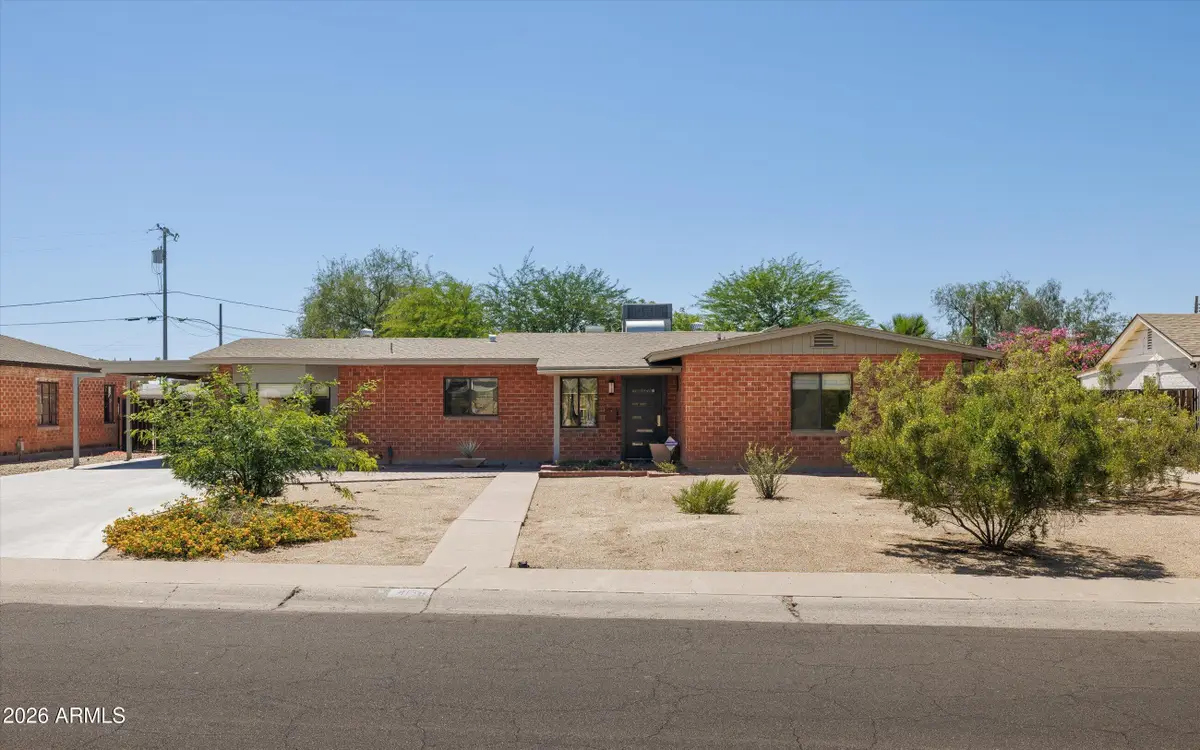 4138 N 18th Avenue, Phoenix, AZ 85015 - #1
