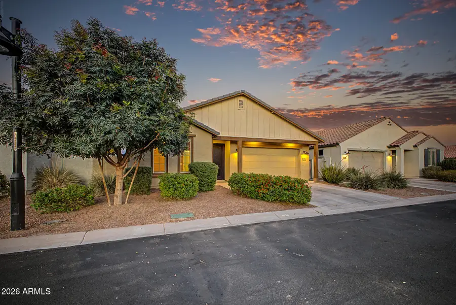 915 S 151st Lane, Goodyear, AZ 85338 - #2