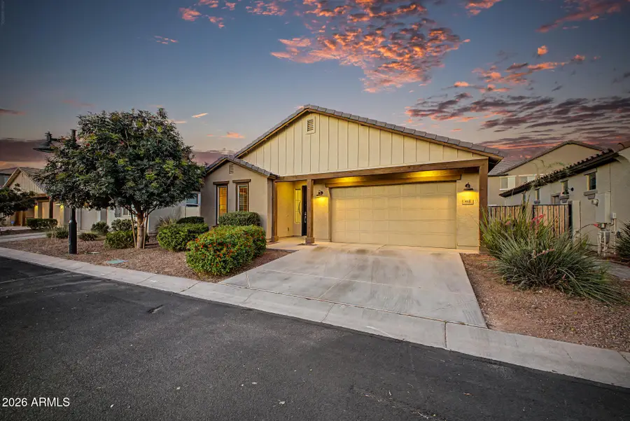 915 S 151st Lane, Goodyear, AZ 85338 - #3