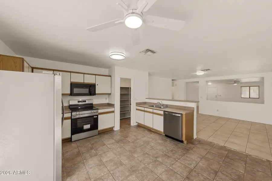 13517 W Young Street, Surprise, AZ 85374 - #3