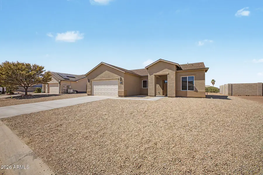 10364 W Mission Drive, Arizona City, AZ 85123 - #3