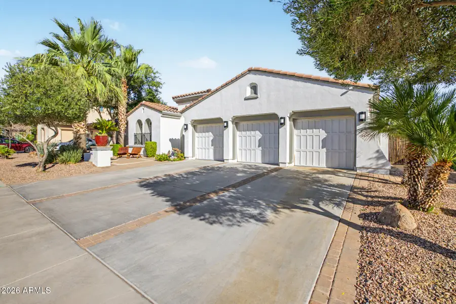 14817 W Escondido Drive N, Litchfield Park, AZ 85340 - #2
