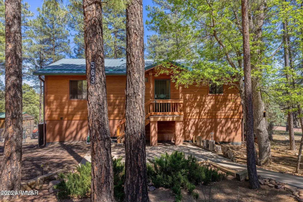 563 Spruce Drive, Pinedale, AZ 85934 - #1