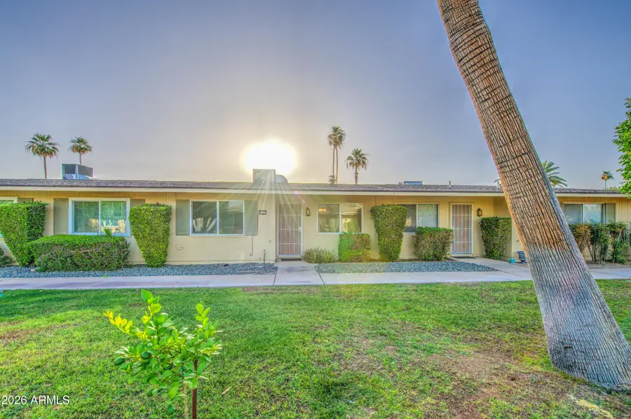 10921 W Santa Fe Drive, Sun City, AZ 85351 - #3