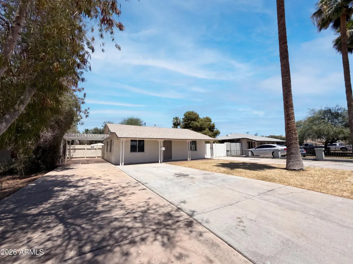 2042 W Pasadena Avenue, Phoenix, AZ 85015 - #1