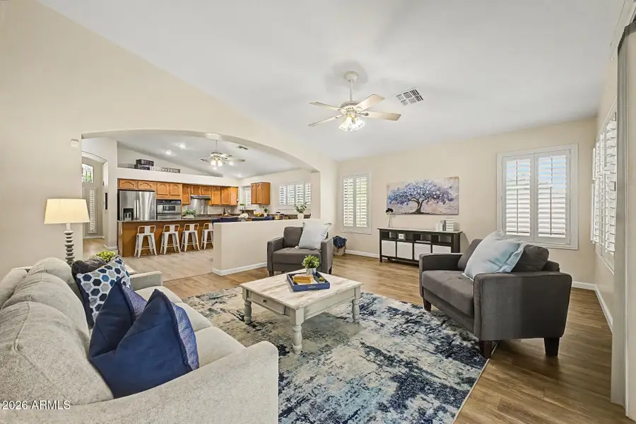 3903 W Grandview Road, Phoenix, AZ 85053 - #2
