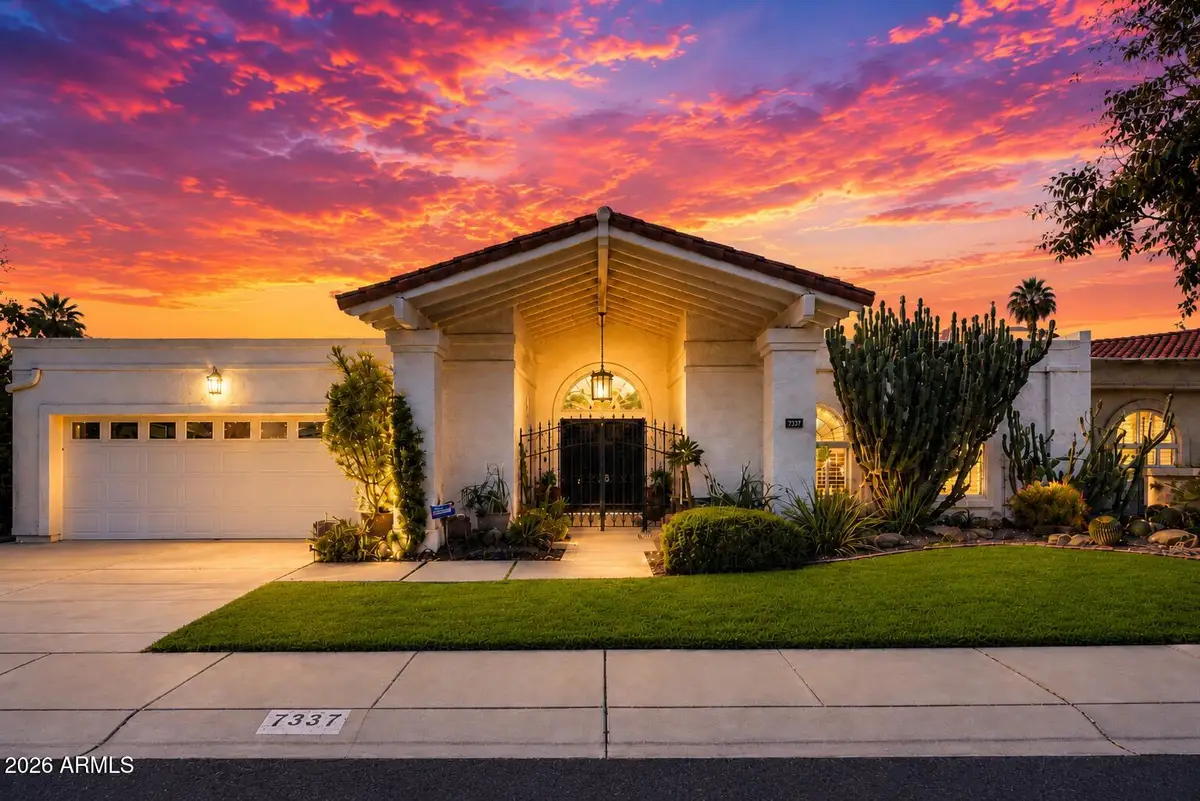 7337 E Echo Lane, Scottsdale, AZ 85258 - #1