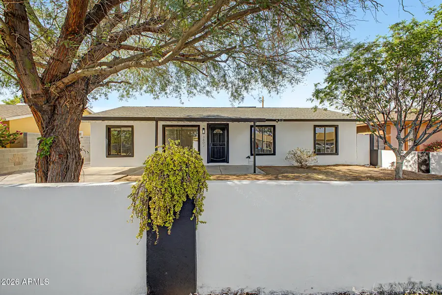 3802 W Sunland Avenue, Phoenix, AZ 85041 - #2