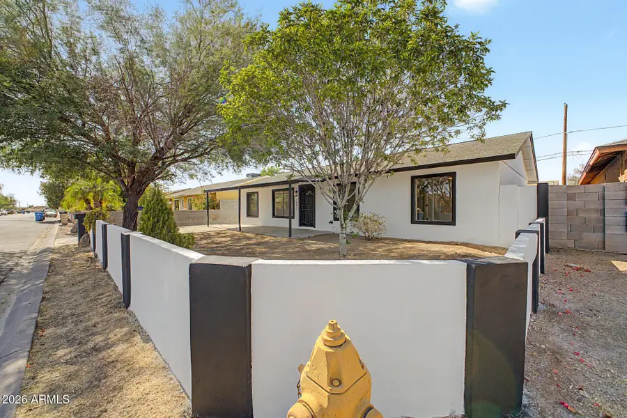 3802 W Sunland Avenue, Phoenix, AZ 85041 - #3
