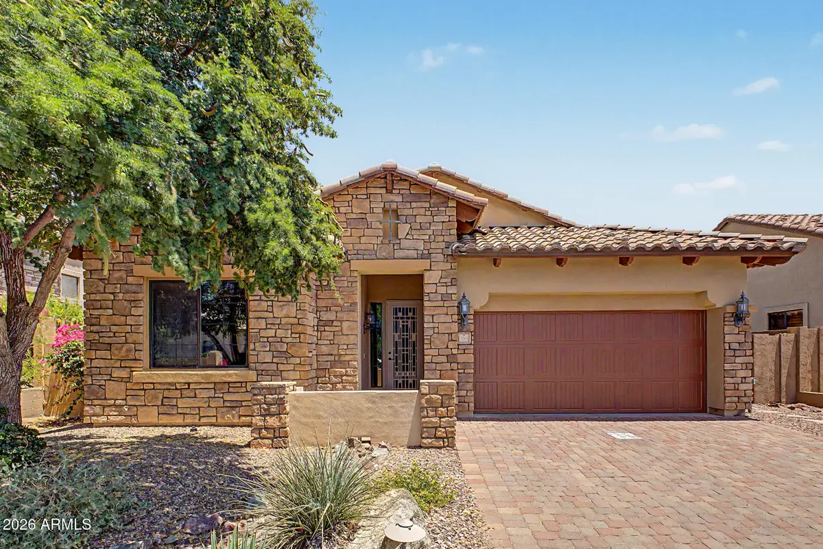 2743 N Raven --, Mesa, AZ 85207 - #1