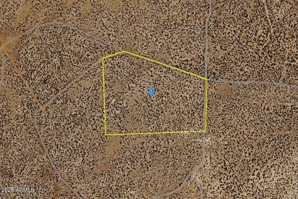 111 County Road N7104 -- #135, Chambers, AZ 86502