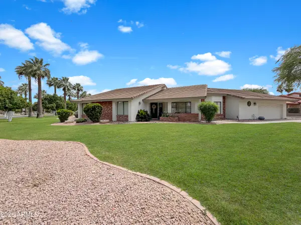 608 N Litchfield Road, Litchfield Park, AZ 85340