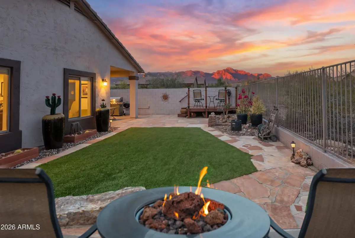 6727 E San Cristobal Way, Gold Canyon, AZ 85118 - #1