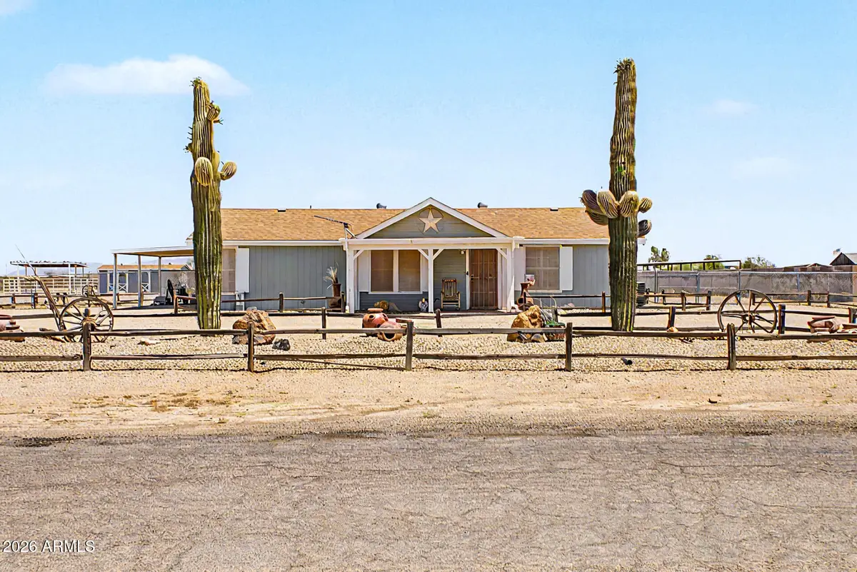 14449 S Vaquero Circle, Arizona City, AZ 85123 - #1