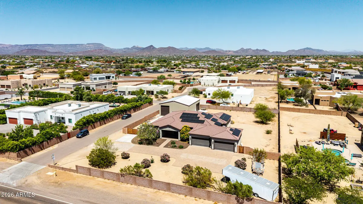 2639 W Lavitt Lane, Phoenix, AZ 85086 - #1