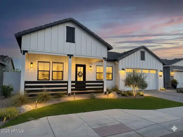17669 W Guthrie Street, Surprise, AZ 85388