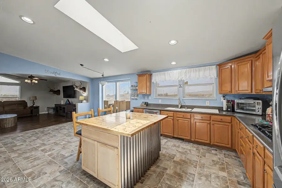 32015 N 223rd Avenue, Wittmann, AZ 85361 - #2