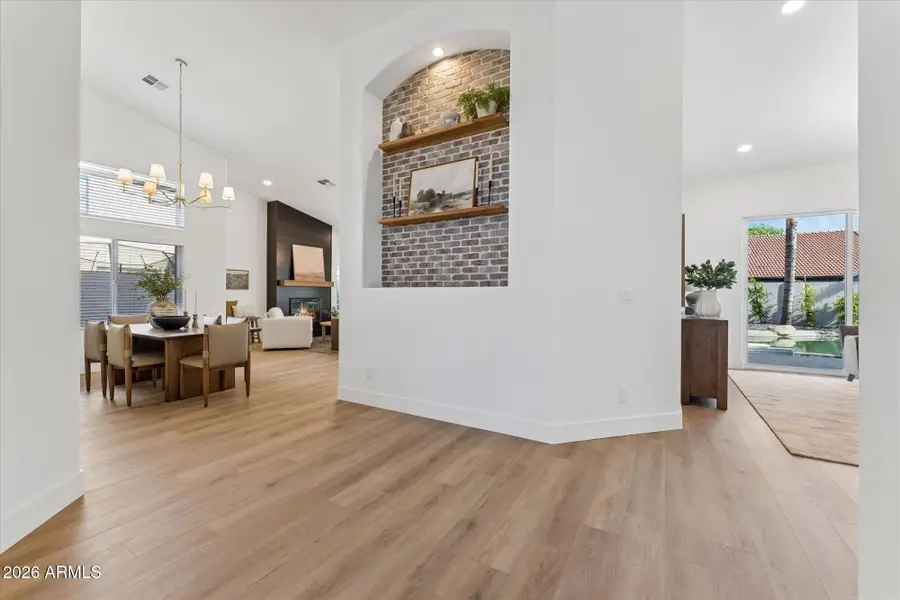 5637 E Beverly Lane, Scottsdale, AZ 85254 - #3