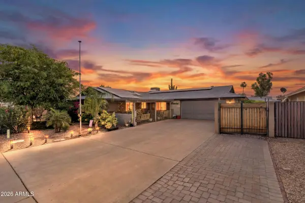 9319 W Glen Oaks Circle, Sun City, AZ 85351