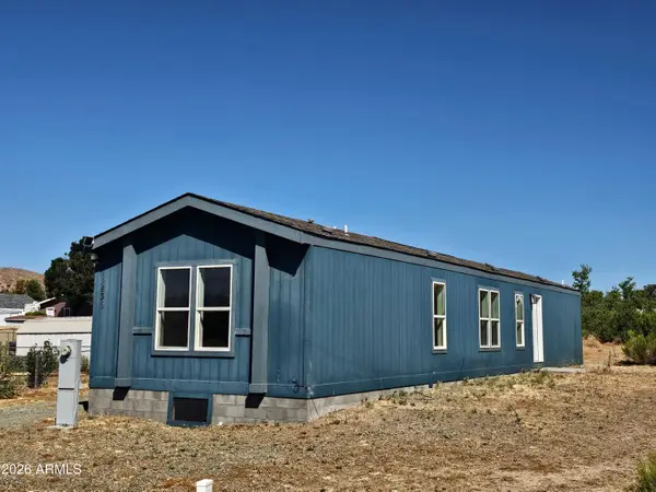15836 S Hickory Lane, Mayer, AZ 86333
