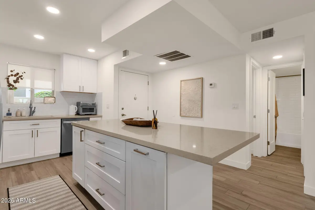 4150 E Cactus Road #110, Phoenix, AZ 85032 - #1