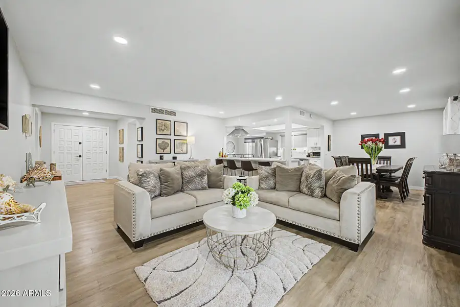 49 E Tam Oshanter Drive, Phoenix, AZ 85022 - #2