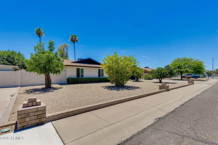 3351 E Desert Cove Avenue, Phoenix, AZ 85028 - #3