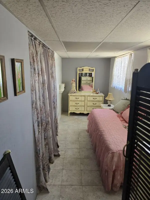 2534 W Berridge Lane #D207, Phoenix, AZ 85017