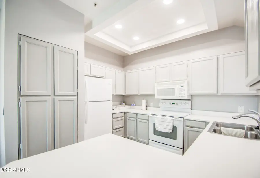 1633 E Lakeside Drive #195, Gilbert, AZ 85234 - #2