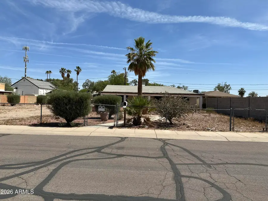 312 E 3rd Street, Casa Grande, AZ 85122 - #3