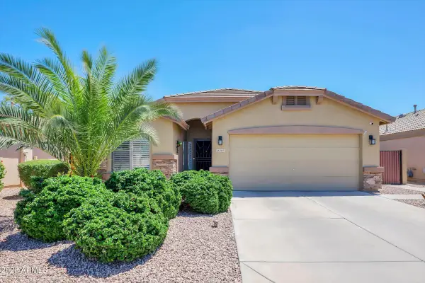 16209 W Mauna Loa Lane, Surprise, AZ 85379