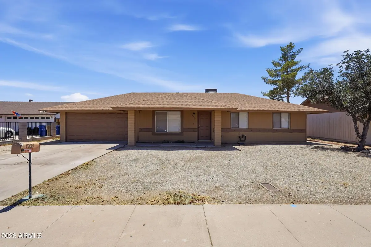 7227 W San Miguel Avenue, Glendale, AZ 85303 - #1