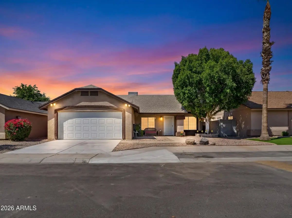 10252 W Colter Street, Glendale, AZ 85307 - #1