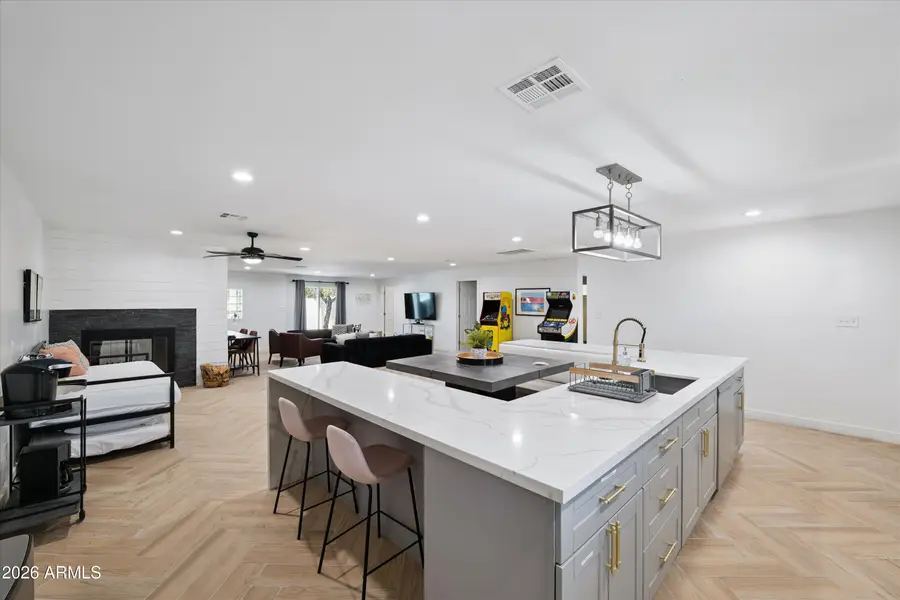 1720 W Sunnyslope Lane, Phoenix, AZ 85021 - #2