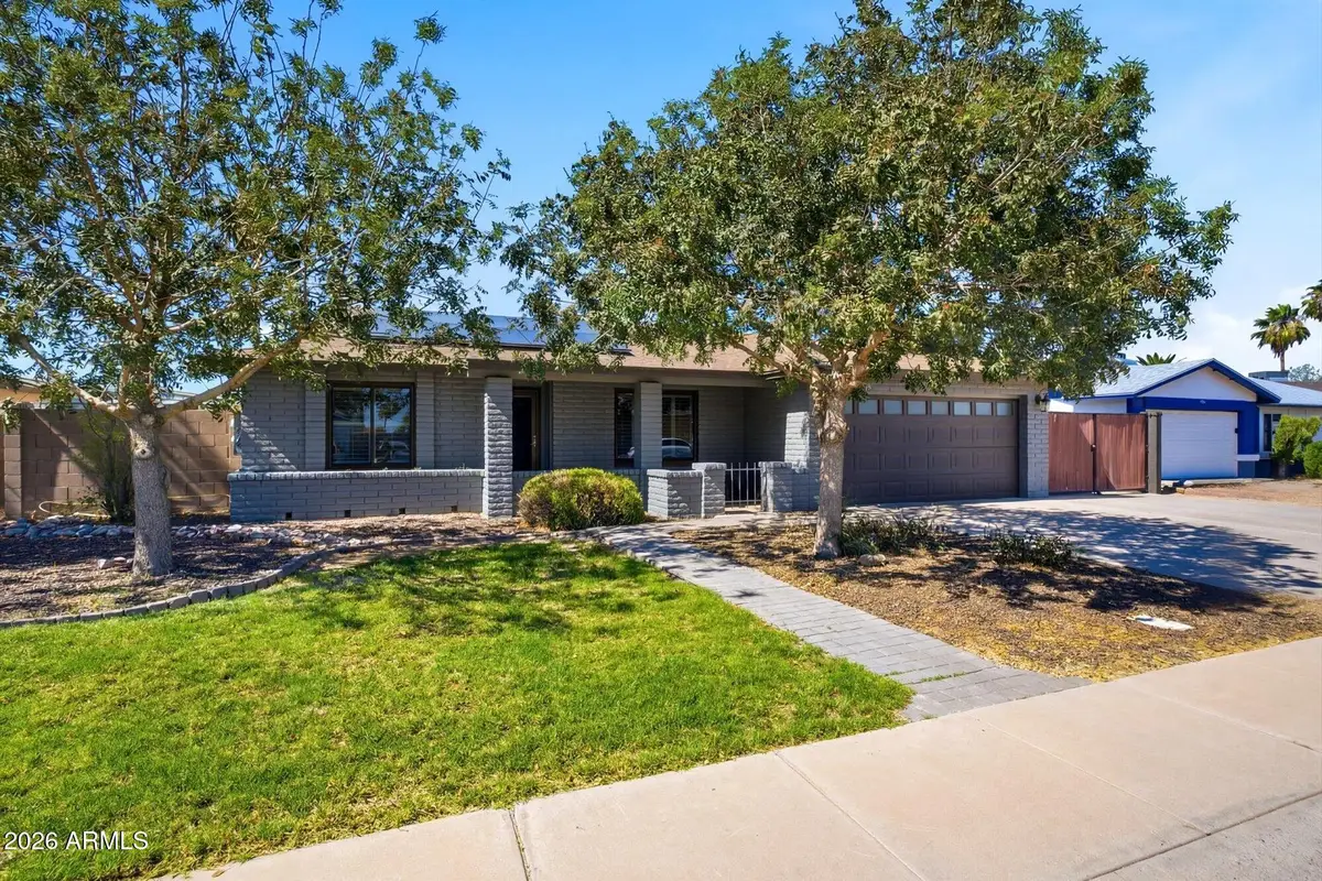 904 W Loughlin Drive, Chandler, AZ 85225 - #1