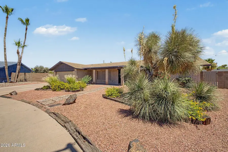 2661 E Brown Street, Phoenix, AZ 85028 - #2