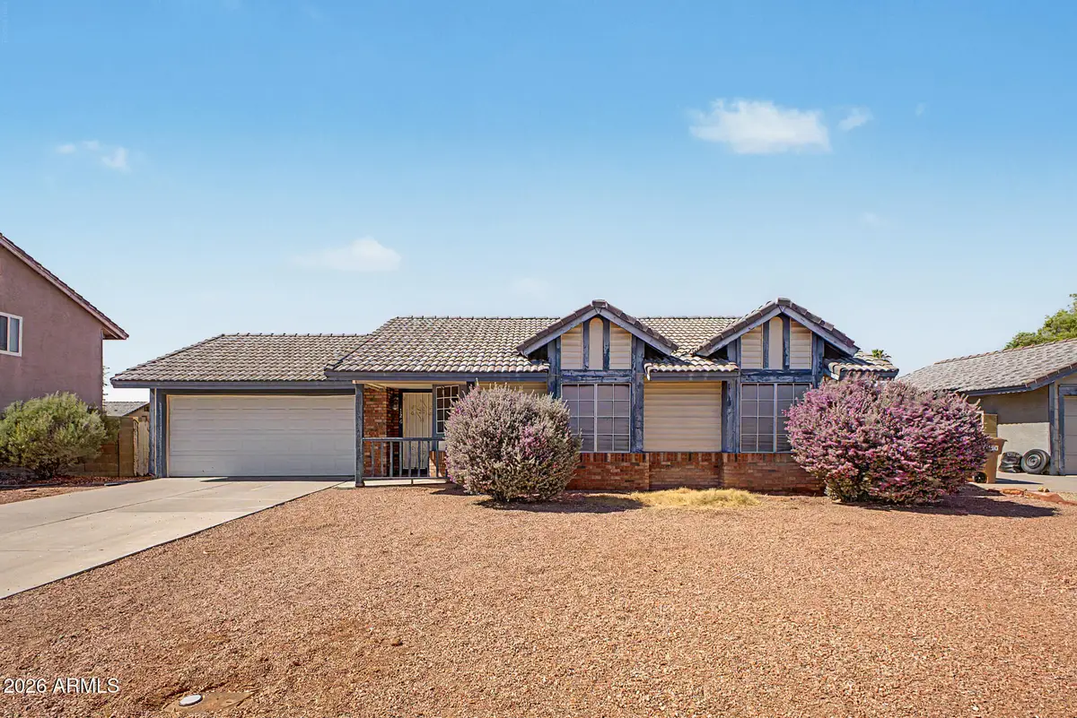 8126 W Columbine Drive, Peoria, AZ 85381 - #1