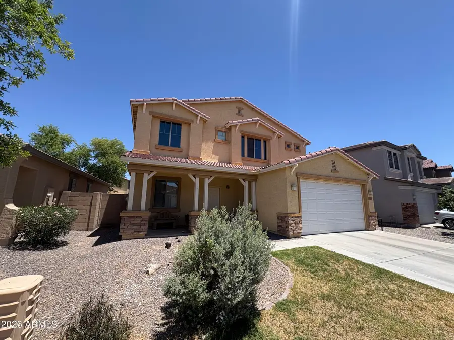 962 E Saddleback Place, San Tan Valley, AZ 85143 - #2