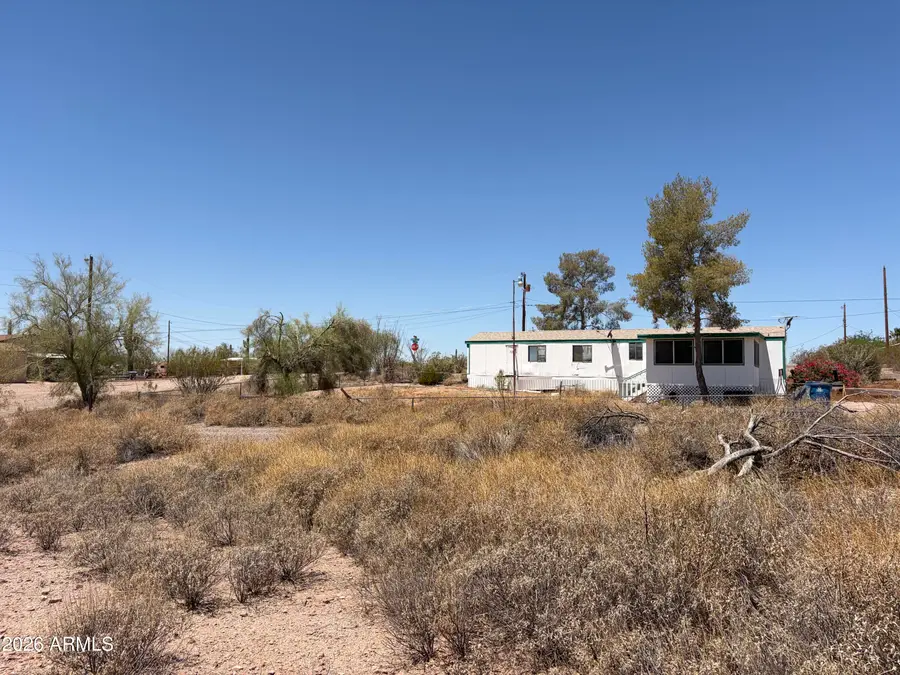 325 N Hilton Road, Apache Junction, AZ 85119 - #3