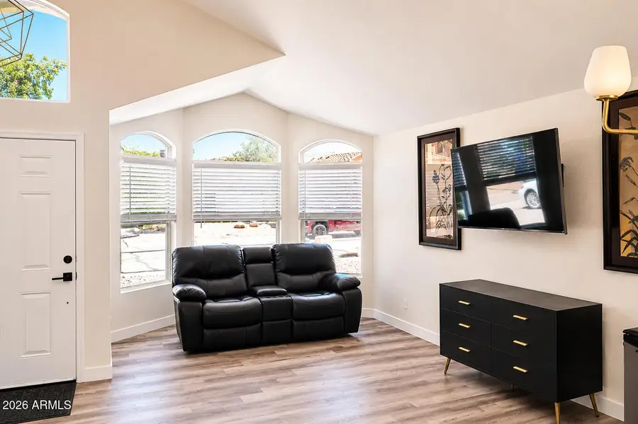 3017 E Woodland Drive, Phoenix, AZ 85048 - #3