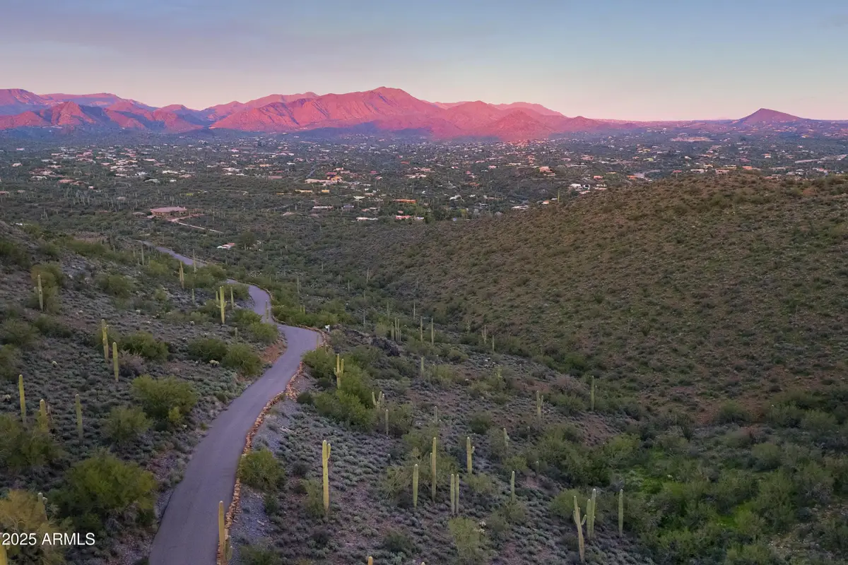 39332 N Old Stage Road, Cave Creek, AZ 85331 - #1