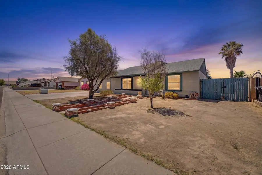 6821 W Jenan Drive, Peoria, AZ 85345 - #2