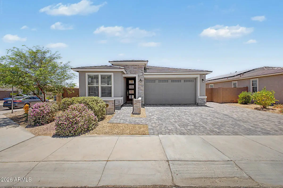 24143 W Whyman Avenue, Buckeye, AZ 85326 - #1
