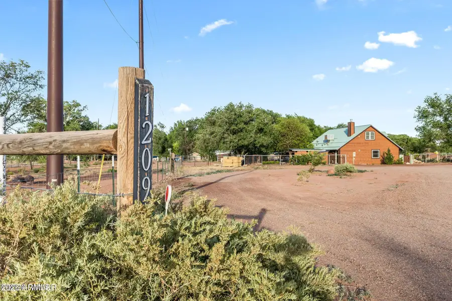 1209 S Main Street, Snowflake, AZ 85937 - #3