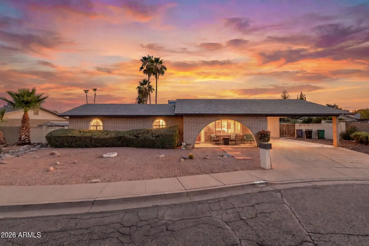 704 N Gentry Circle, Mesa, AZ 85213 - #1