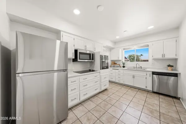 10740 W Sun City Boulevard, Sun City, AZ 85351