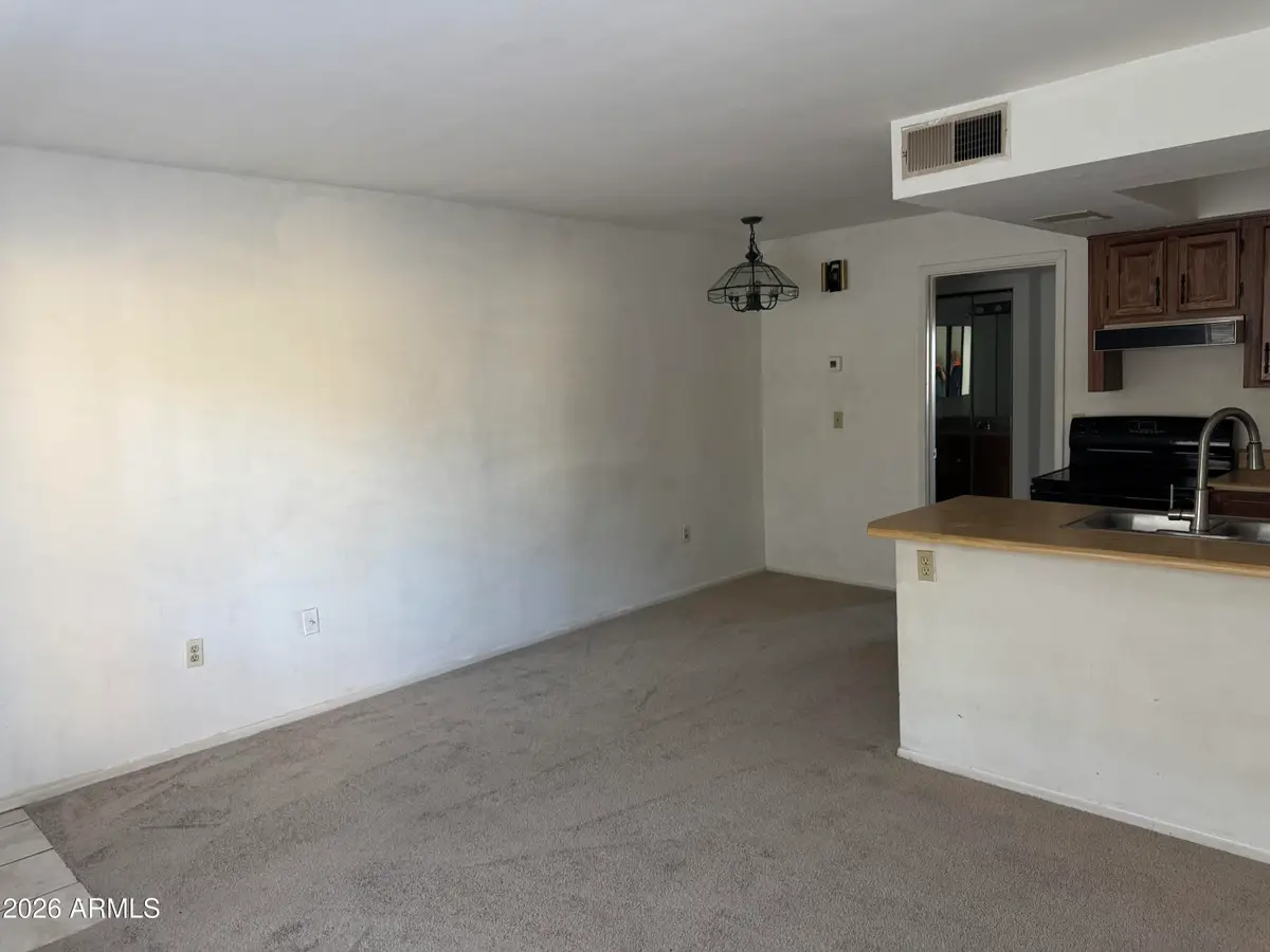 461 W Holmes Avenue #331, Mesa, AZ 85210 - #1